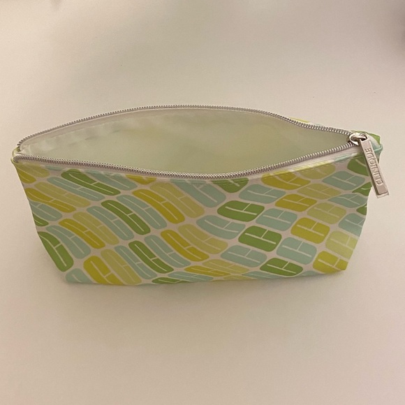 Clinique pouch. Cosmetic case. Makeup bag. Accessories pouch. Make up case. NWOT - Picture 3 of 5